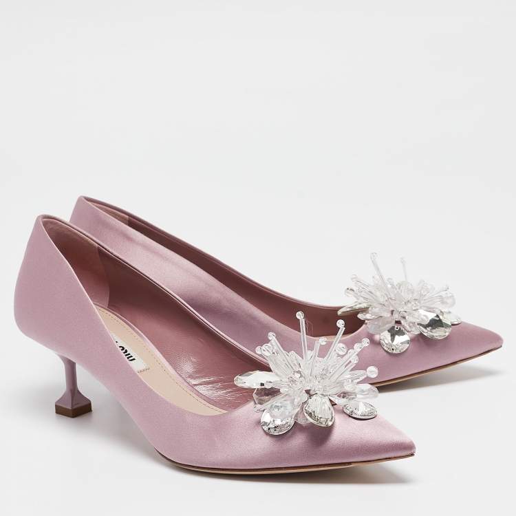 Pre Owned Miu Miu Purple Satin Crystal Embellished Pointed Toe Pumps Size 37