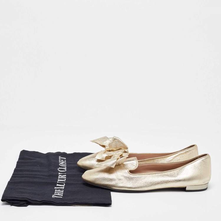 Pre Owned Miu Miu Gold Leather Bow Loafers Size 38.5