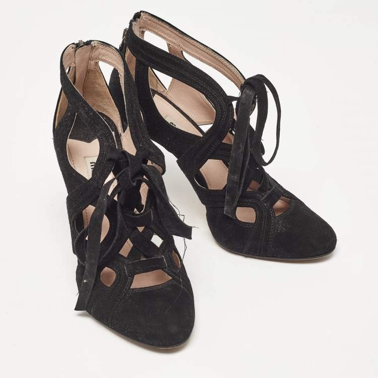 Pre Owned Miu Miu Black Suede Cut Out Pumps Size 37