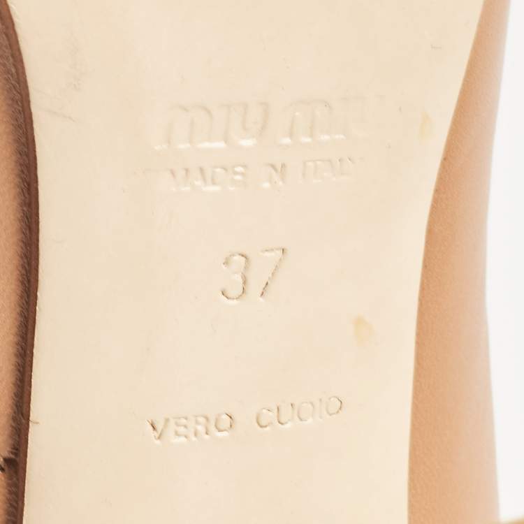 Pre Owned Miu Miu Brown Leather Pointed Toe Pumps Size 37