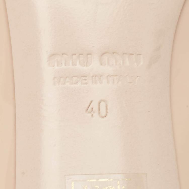 Pre Owned Miu Miu Beige Patent Leather Bow Pumps Size 40