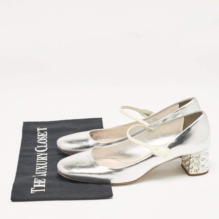 Pre Owned Miu Miu Silver Leather Mary Jane Pumps Size 37