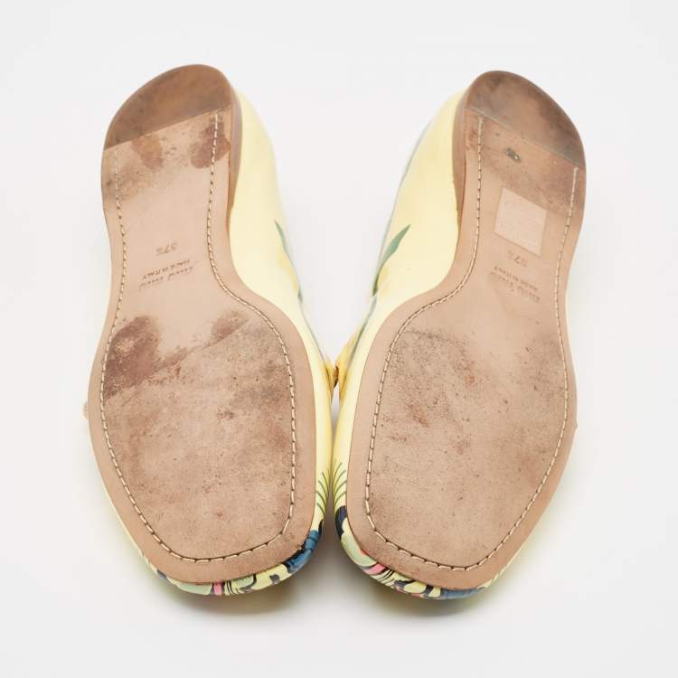 Pre Owned Miu Miu Yellow Patent Leather Cat Print Ballet Flats Size 37.5