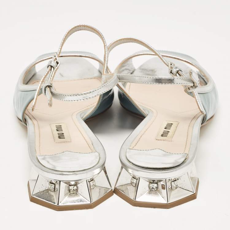 Pre Owned Miu Miu Grey/Blue Leather and Patent Leather Flat Sandals Size 37.5