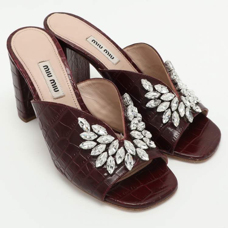 Pre Owned Miu Miu Burgundy Croc Embossed Leather Embellished Slide Sandals Size 36