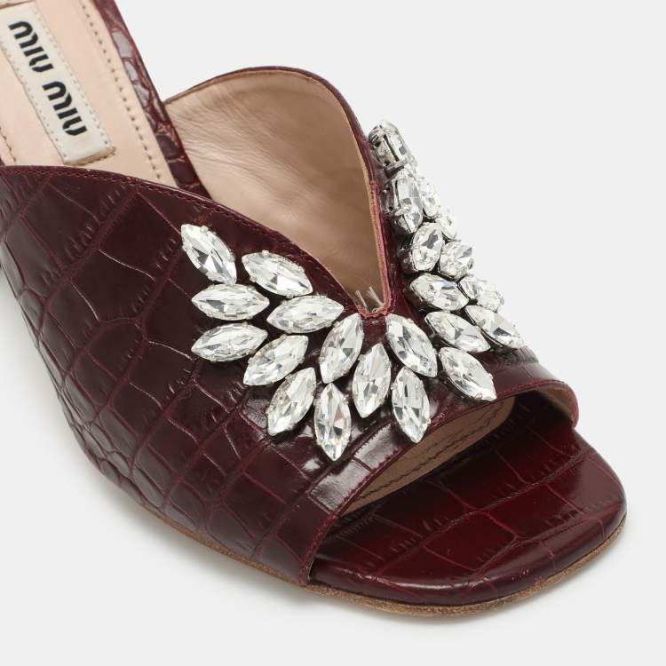 Pre Owned Miu Miu Burgundy Croc Embossed Leather Embellished Slide Sandals Size 36