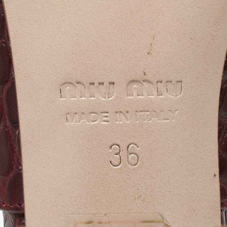 Pre Owned Miu Miu Burgundy Croc Embossed Leather Embellished Slide Sandals Size 36