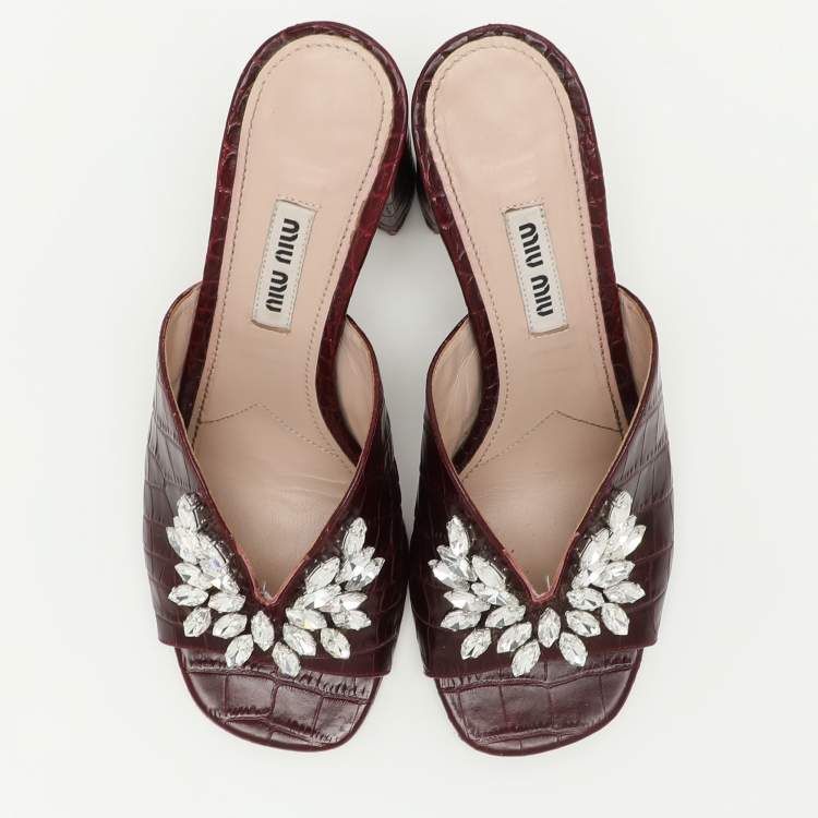 Pre Owned Miu Miu Burgundy Croc Embossed Leather Embellished Slide Sandals Size 36