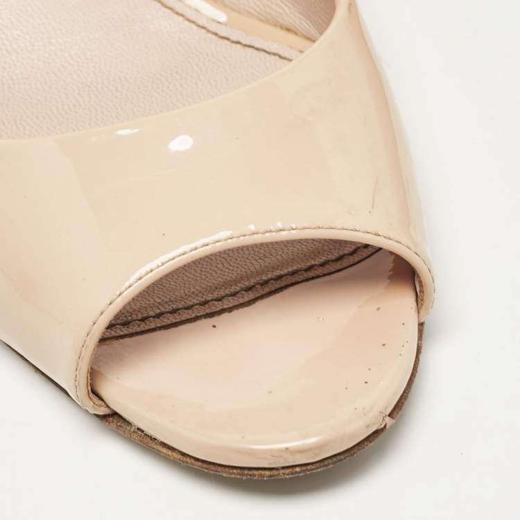 Pre Owned Miu Miu Beige Patent Leather Peep Toe Pumps Size 39.5