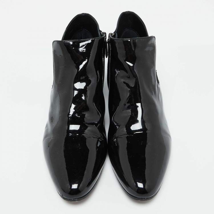 Pre Owned Miu Miu Black Patent Leather Ankle Length Boots Size 41.5
