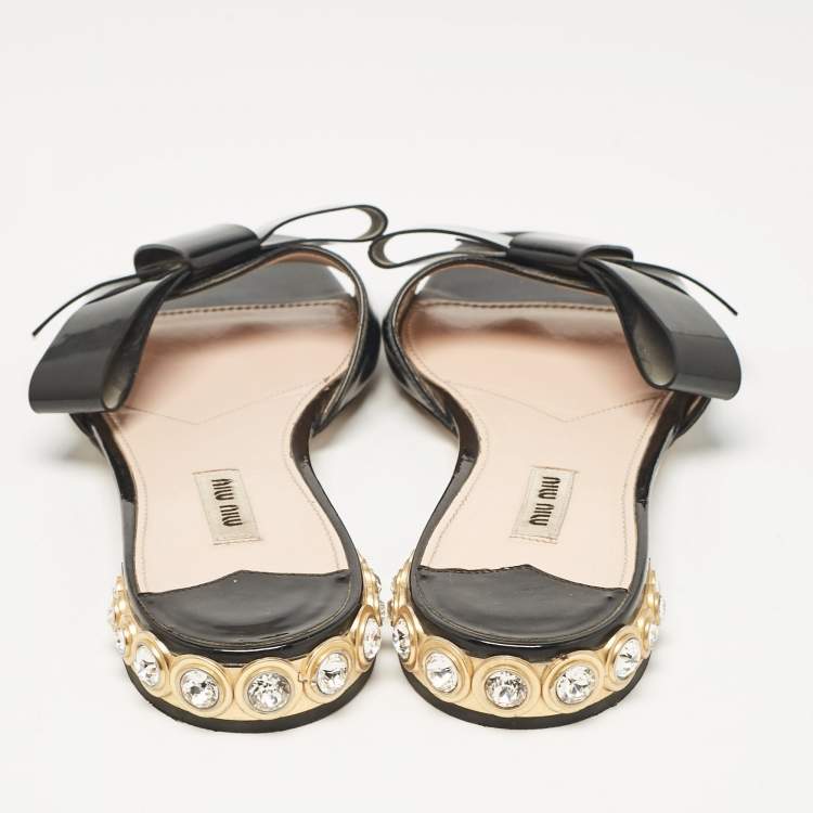 Pre Owned Miu Miu Black Patent Leather Bow Crystal Embellished Flat Slides Size 39