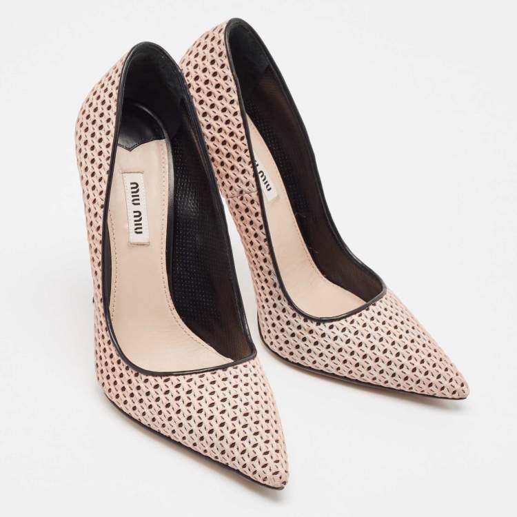 Pre Owned Miu Miu Beige Leather and Mesh Pointed Toe Pumps Size 38.5