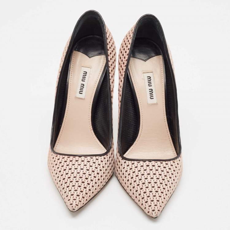 Pre Owned Miu Miu Beige Leather and Mesh Pointed Toe Pumps Size 38.5