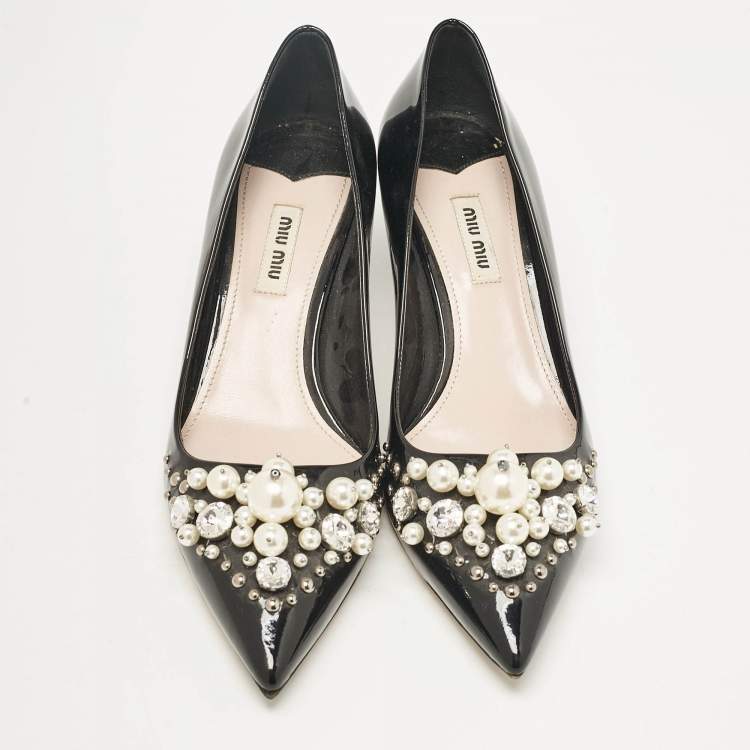 Pre Owned Miu Miu Black Patent Crystal and Pearl Embellished Pointed Toe Pumps Size 39
