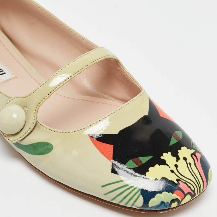 Pre Owned Miu Miu Green Cat Print Patent Leather Ballet Flats Size 36
