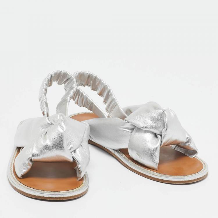 Pre Owned Miu Miu Silver Leather Knotted Flat Slingback Sandals Size 40.5