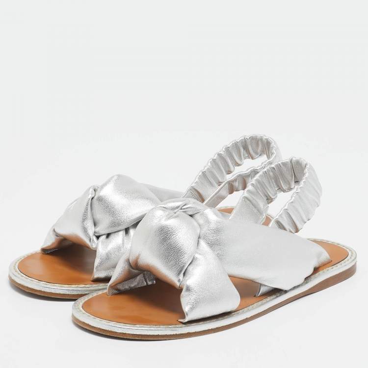 Pre Owned Miu Miu Silver Leather Knotted Flat Slingback Sandals Size 40.5