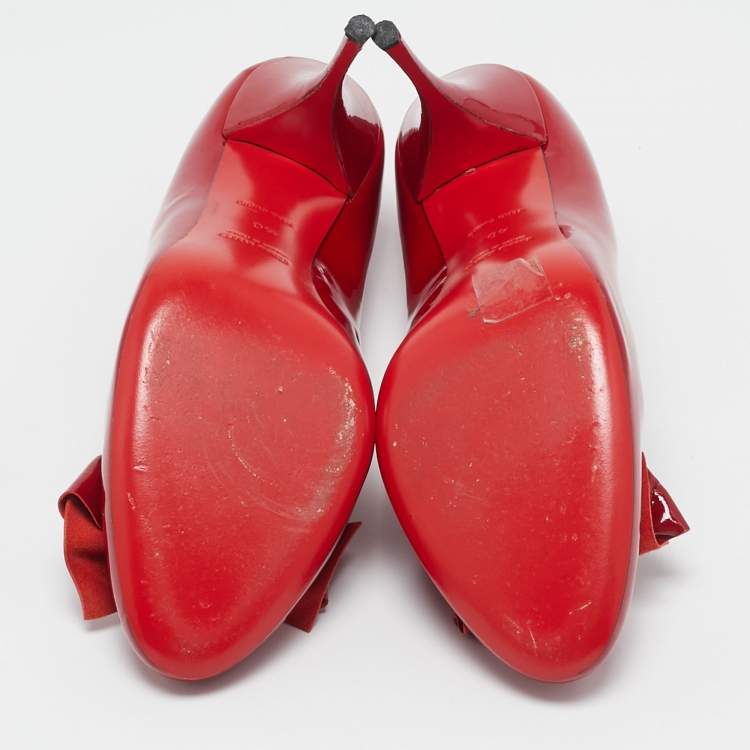 Pre Owned Miu Miu Red Patent Leather Bow Round Toe Pumps Size 40