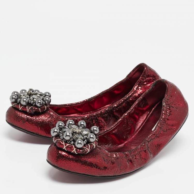 Pre Owned Miu Miu Burgundy Texture Leather Scrunch Ballet Flats Size 40