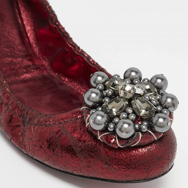 Pre Owned Miu Miu Burgundy Texture Leather Scrunch Ballet Flats Size 40