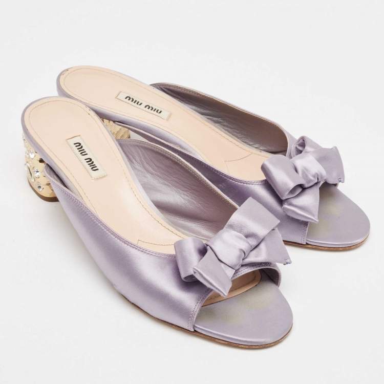 Pre Owned Miu Miu Purple Satin Bow  Crystal Heel Sandals Size 41