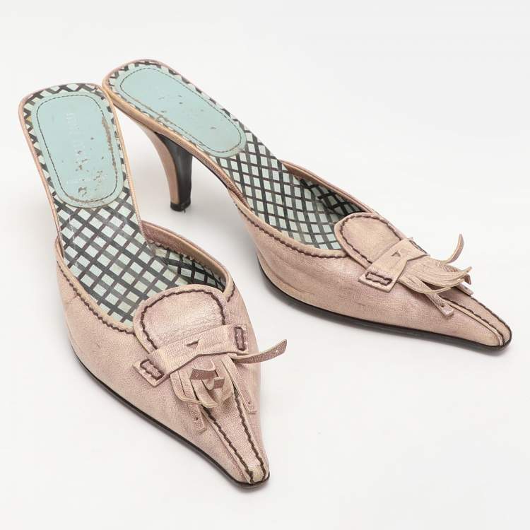 Pre Owned Miu Miu Beige Leather Mules Size 38.5