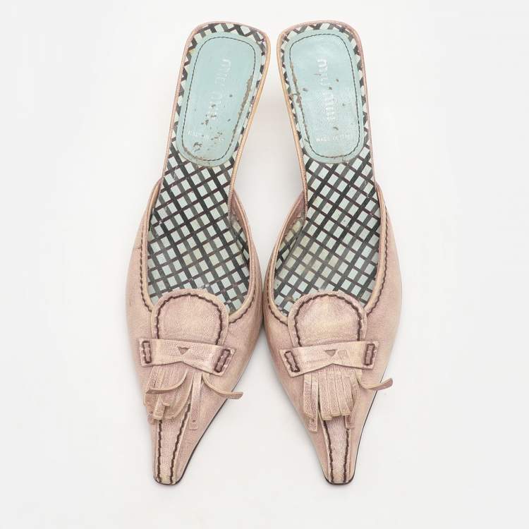 Pre Owned Miu Miu Beige Leather Mules Size 38.5