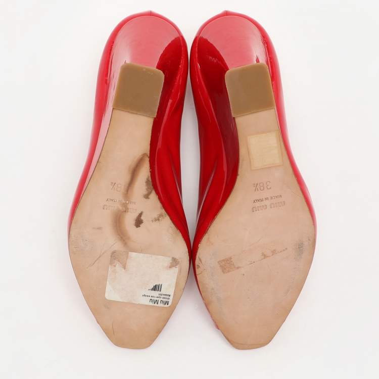 Pre Owned Miu Miu Red Patent Leather Wedge Pumps Size 38.5
