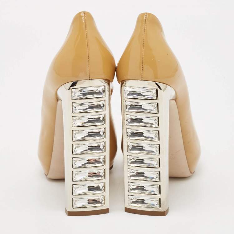 Pre Owned Miu Miu Beige Patent Leather Peep Toe Platform Pumps Size 39.5