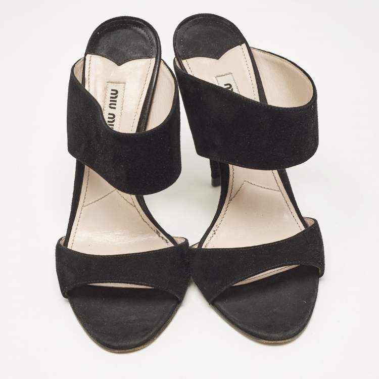 Pre Owned Miu Miu Black Suede Banded Sandals Size 38.5