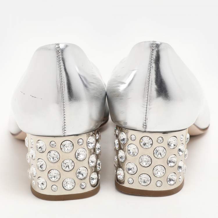 Pre Owned Miu Miu Silver Leather Crystal Embellished Block Heel Peep Toe Pumps Size 38.5