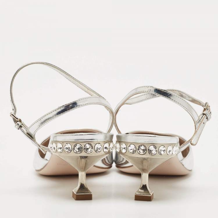 Pre Owned Miu Miu Silver Patent Leather Pointed Toe Slingback Pumps Size 37