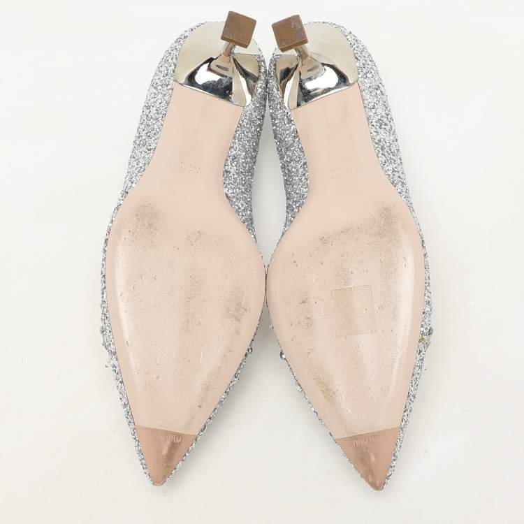 Pre Owned Miu Miu Silver Studded Glitter Crystal Embellished Pointed-Toe Pumps Size 38.5