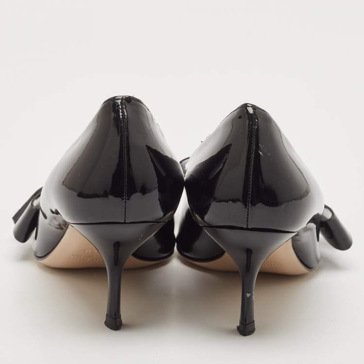 Pre Owned Miu Miu Black Patent Leather Bow Pointed Toe Pumps Size 37.5
