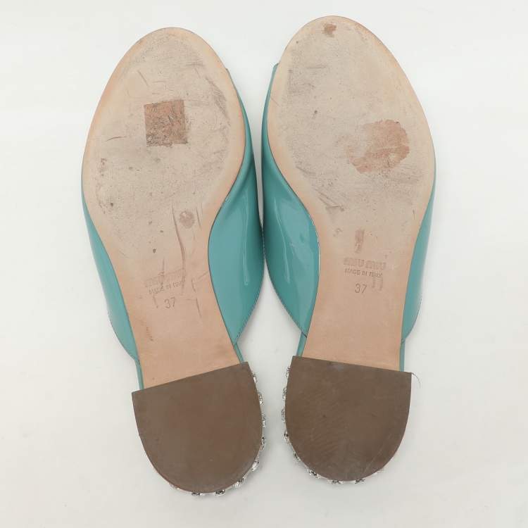 Pre Owned Miu Miu Mint Green Patent Leather Bow Crystal Embellished Heel Flat Slides Size 37