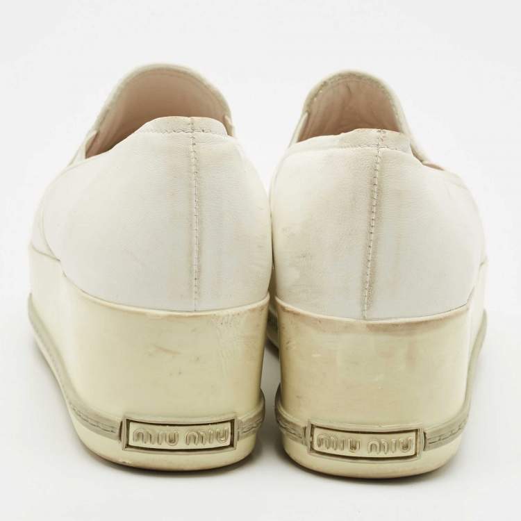 Pre Owned Miu Miu White Leather Metal Cap Toe Platform Slip On Sneakers Size 37
