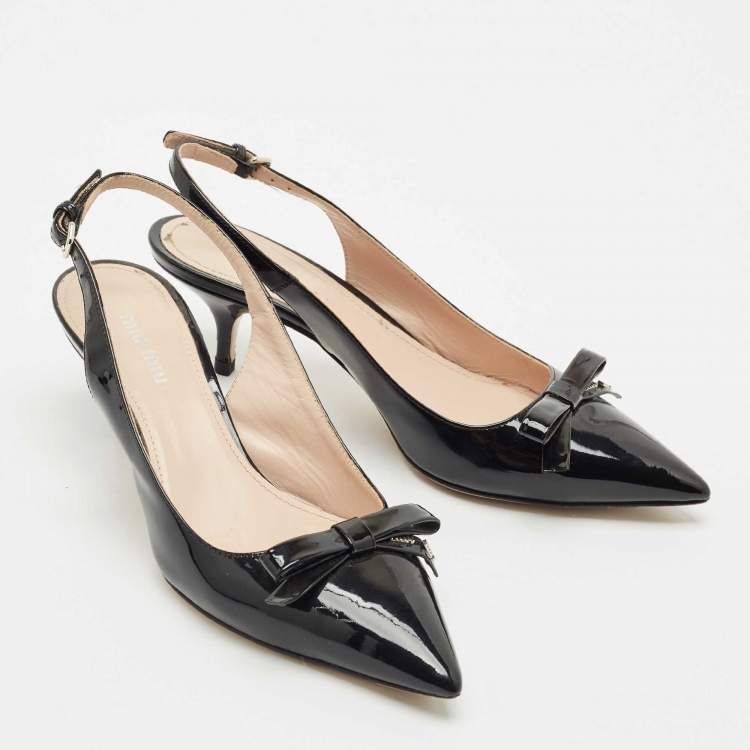 Pre Owned Miu Miu Black Patent Leather Bow Slingback Pumps Size 37