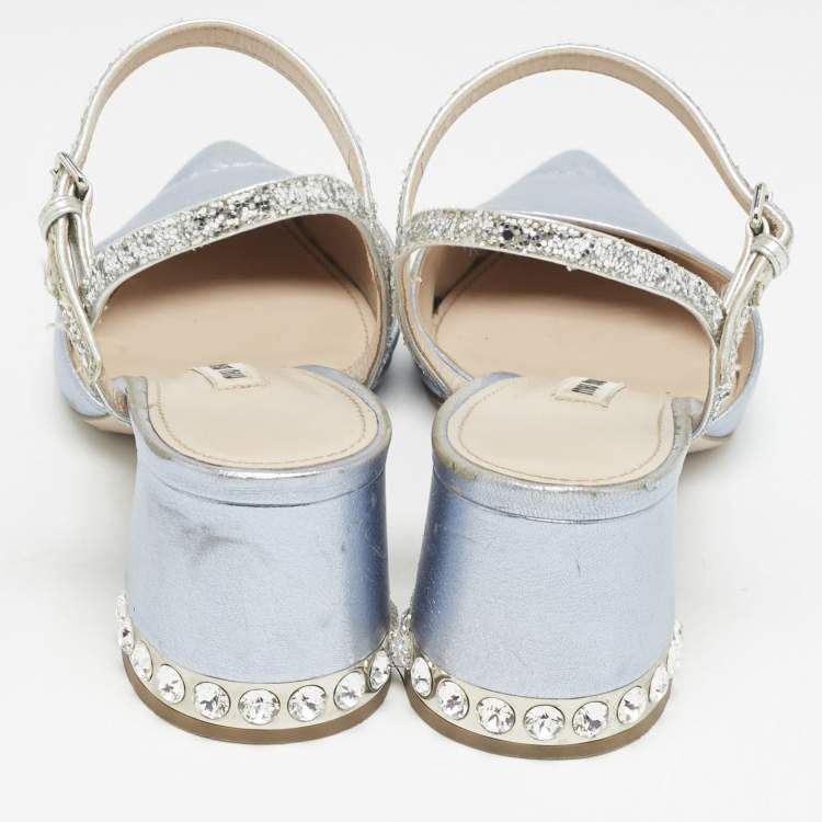 مملوكة مسبقًا Miu Miu Metallic Blue Leather and Glitter Crystal Embellished Block Heel Pumps Size 38