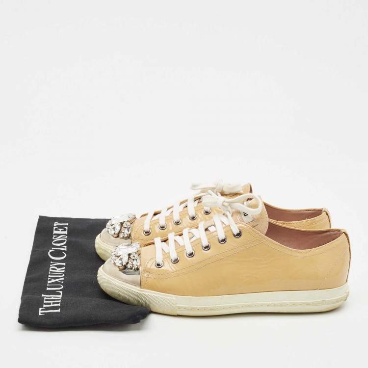 Pre Owned Miu Miu Beige Patent Leather Crystal Embellished Cap Toe Sneakers Size 39.5
