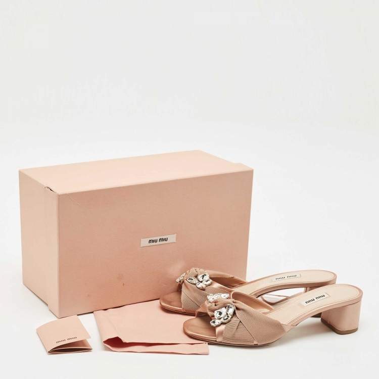 Pre Owned Miu Miu Beige Satin Crystals Knot Slide Sandals Size 39.5
