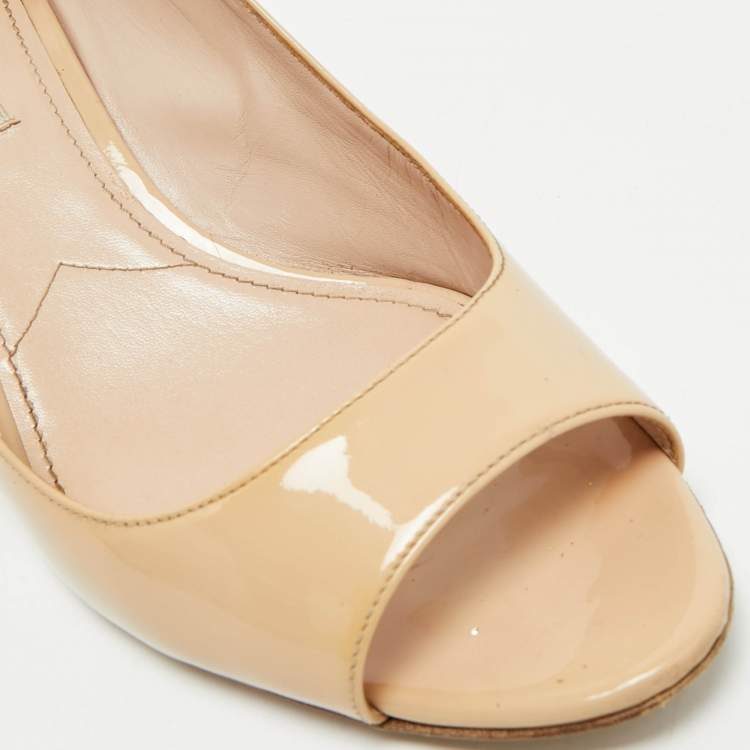 Pre Owned Miu Miu Beige Patent Leather Crystal Embellished Peep Toe Pumps Size 39.5
