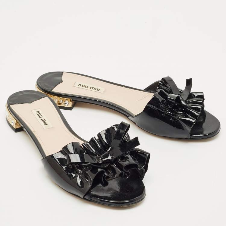 Pre Owned Miu Miu Black  Patent Leather Crystal Embellished Slide Sandals Size 39