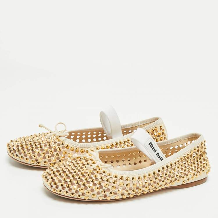 Pre Owned Miu Miu Cream Suede Stud Embellished Ballet Flats Size 39.5