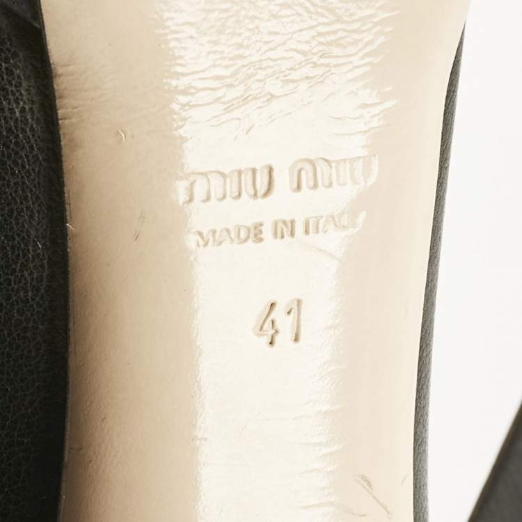 Pre Owned Miu Miu Black Leather  Buckle heels Booties Size 41