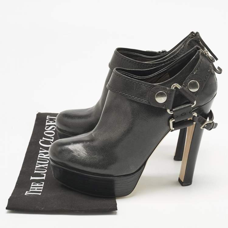 Pre Owned Miu Miu Black Leather  Buckle heels Booties Size 41