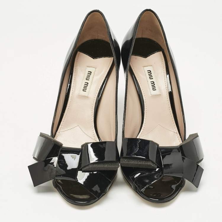 Pre Owned Miu Miu Black Patent Leather Bow Peep Toe Pumps Size 39
