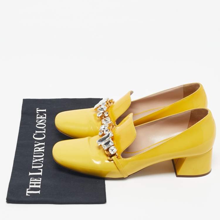 Pre Owned Miu Miu Yellow Patent Leather Crystal Embellished Pumps Size 39.5