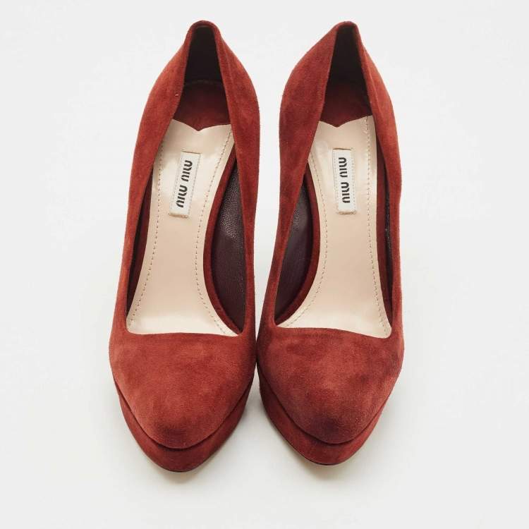 Pre Owned Miu Miu Burgundy Suede Platform Crystal Embellished Heel Pumps Size 40
