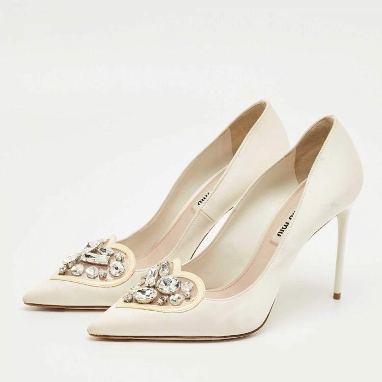 Pre Owned Miu Miu Cream Satin Crystals Embellished Pointed Toe Pumps Size 36