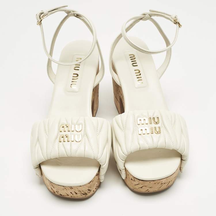 Pre Owned Miu  Miu  White Quilted Leather Ankle-Strap Platform Sandals Size 38